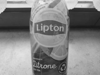 Lipton® Ice Tea Geschmack Zitrone (III)