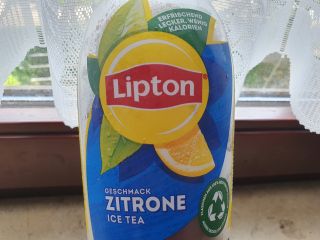 Lipton® Ice Tea Geschmack Zitrone (IV)
