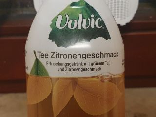 Volvic® Bio Tee Zitronengeschmack