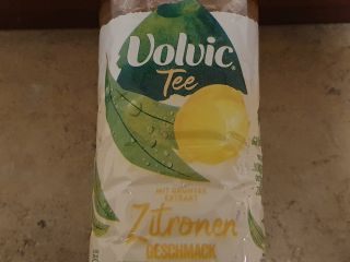 Volvic® Tee Zitronen Geschmack (III)